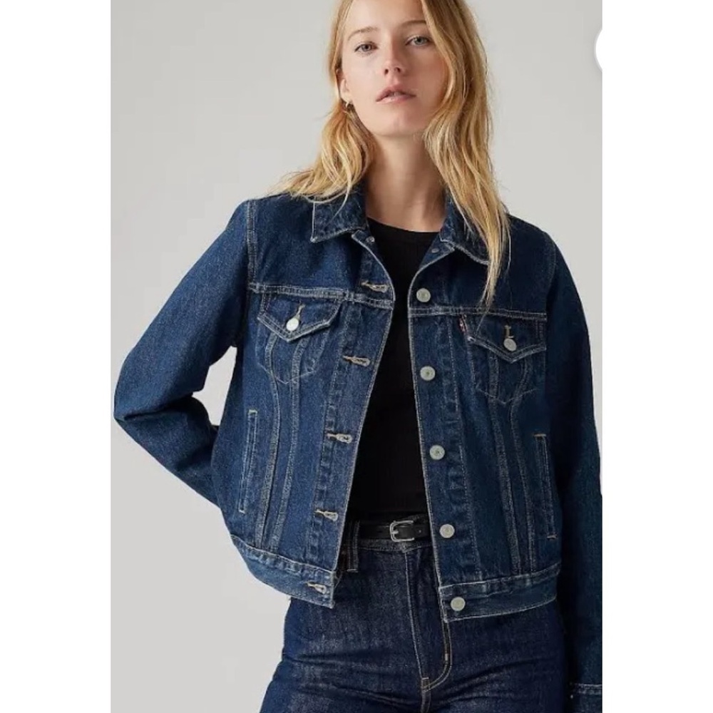 NWT Levi’s Original Trucker Jacket Size Small